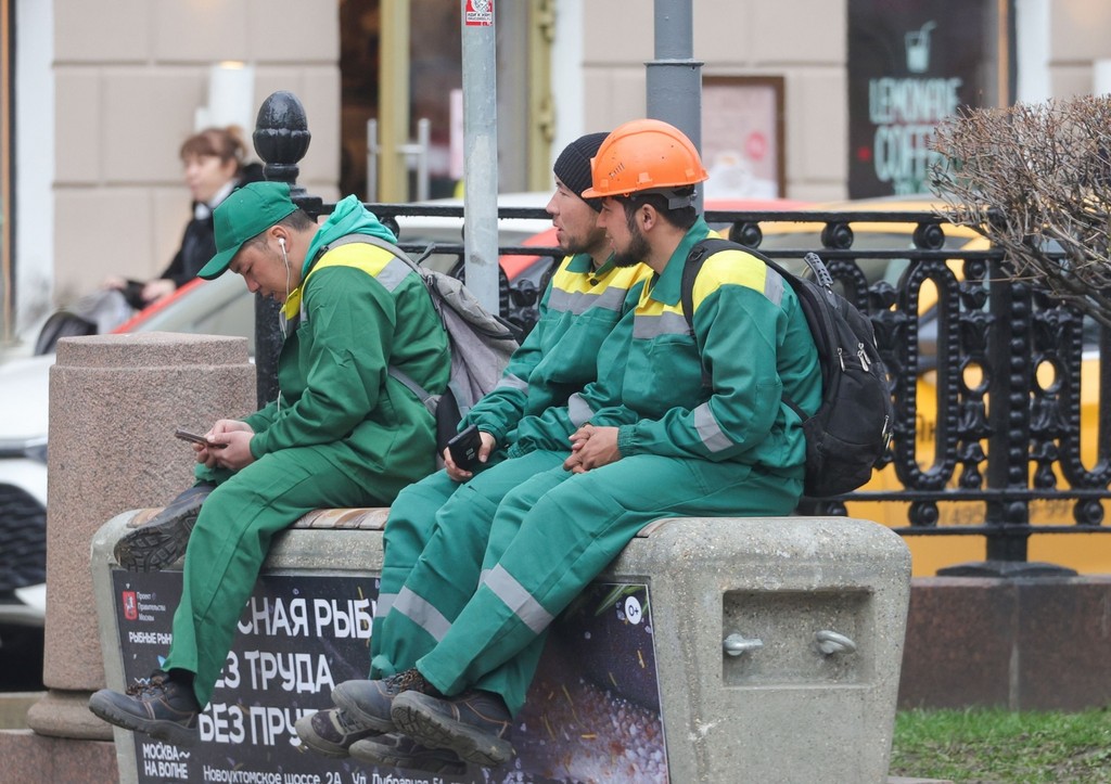 Криминалист призвал жестко бороться с мигрантами, чтобы не потерять страну