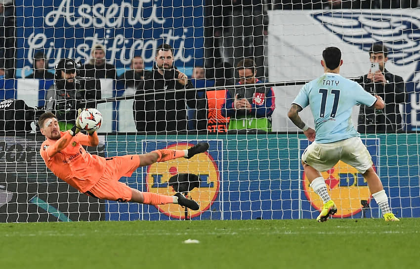 Вратарь «Будё-Глимта» Никита Хайкин отразил два удара в серии послематчевых пенальти в матче с итальянским «Лацио» и вывел свою команду в полуфинал Лиги Европы