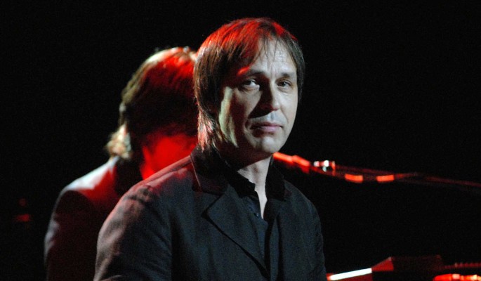 "На все воля Господня":  Николай Носков ушел со сцены на середине песни