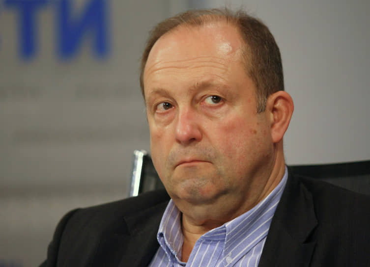 Оставленный на обочине международной жизни, Афганистан может только создавать проблемы. Зато его вовлеченность может помочь какие-то проблемы решать