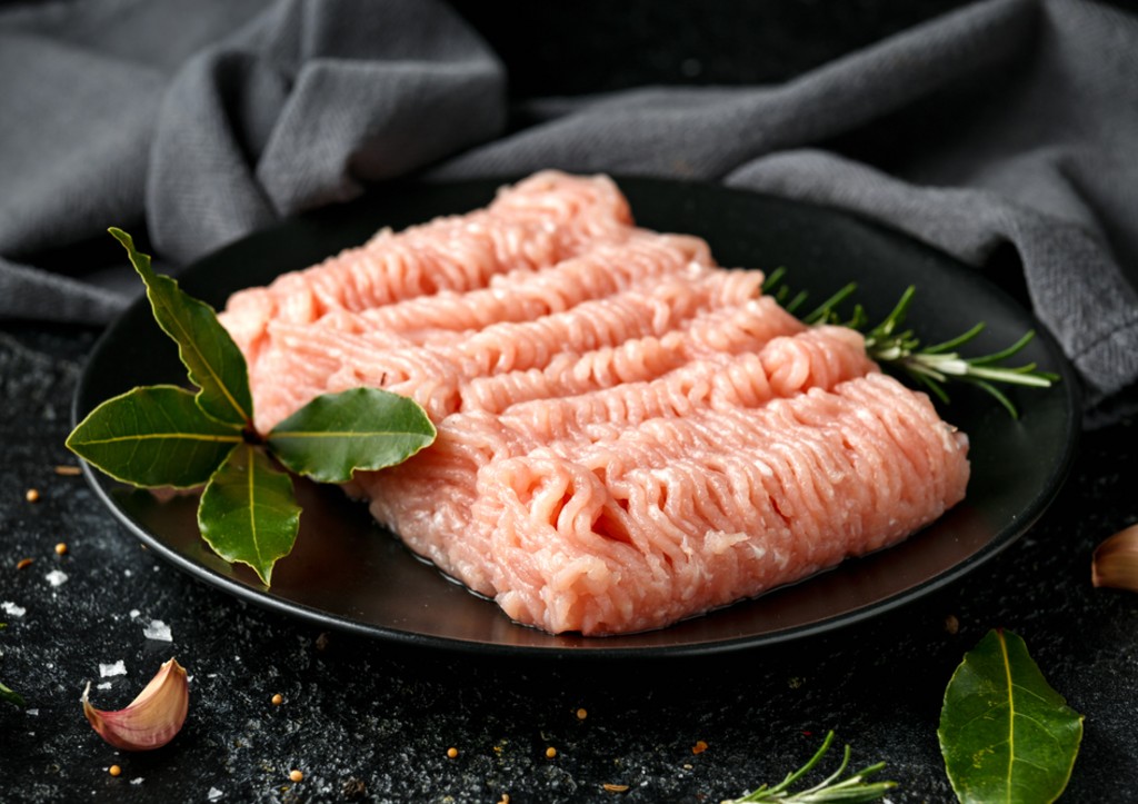 Не добавляете это в фарш? Зря! Раскрываем секрет опытных хозяек