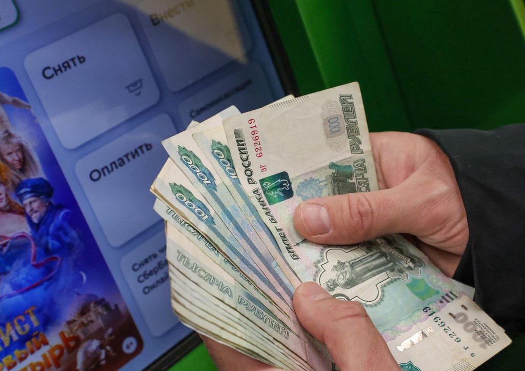 Россиянам объяснили, как правильно просить у начальства прибавку к зарплате