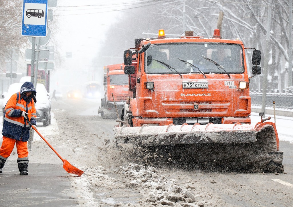 Погода в Москве во вторник, 8 апреля: ждать усиления снежной бури?