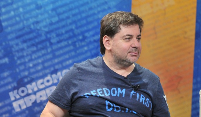 Стилист раскритиковала наряд молодой жены Цекало