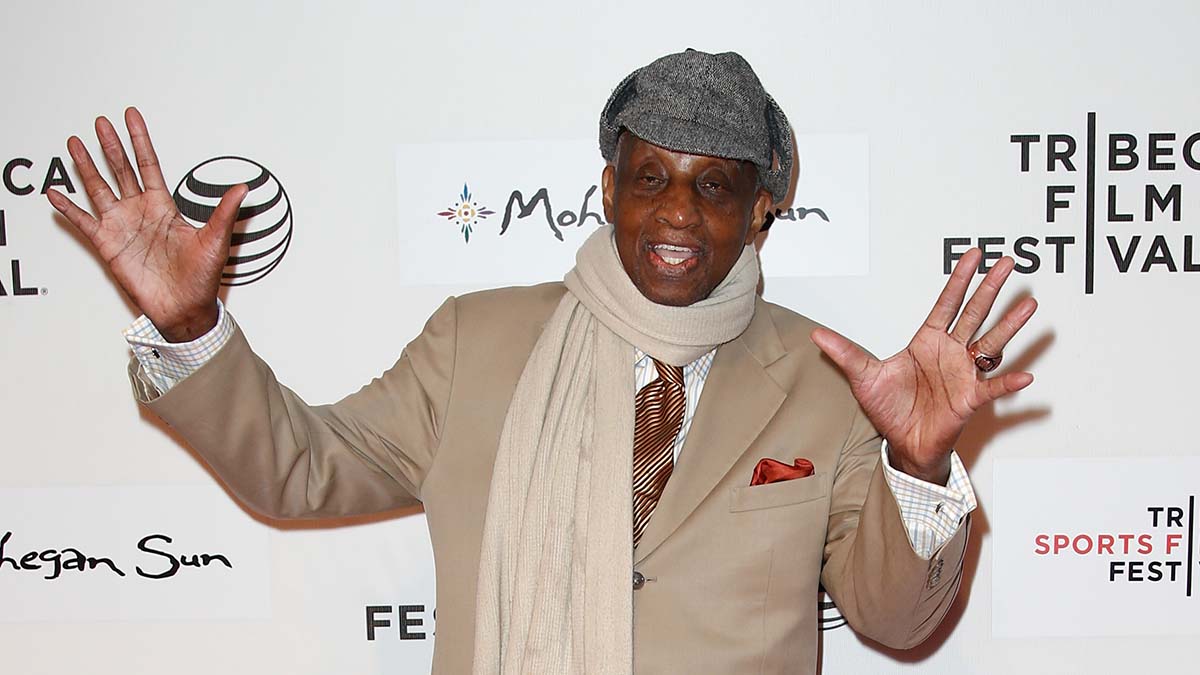 В возрасте 88 лет скончался американский баскетболист Дик Барнетт