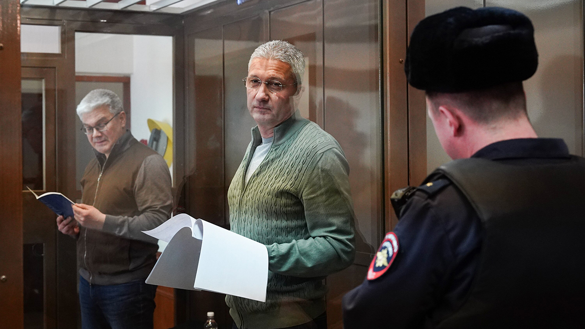 Суд продлил арест экс-замминистра обороны Тимуру Иванову по делу о взятках