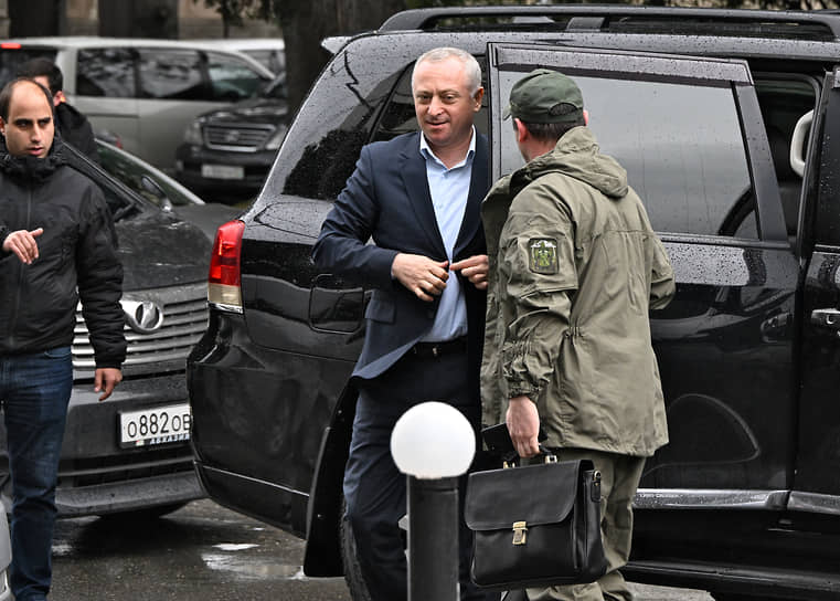 Торжественный парад Победы в Москве объединяет Бадру Гунбу и мировых лидеров-0