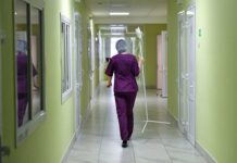 Ученица школы №1 в Веденке сохранила зрение после травмы глаза uchenicza shkoly 1 v vedenke sohranila zrenie posle travmy glaza-urbandigest-ru-174357426600-0