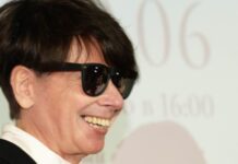 Валентин Юдашкин и Марина Юдашкина - пример силы духа в борьбе с болезнью valentin yudashkin i marina yudashkina primer sily duha v borbe s boleznyu-urbandigest-ru-174524437900-0