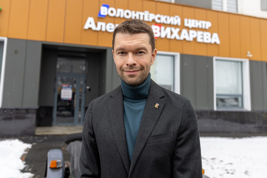 Алексей Вихарев доставил бойцам СВО мотоцикл «Урал» из Ирбита для ДНР и ЛНР