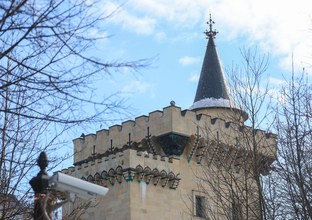 Замок Аллы Пугачевой и Максима Галкина