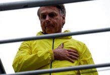 Жаир Болсонару сообщает о наблюдении врачей DF Star за его здоровьем в Бразилии zhair bolsonaru soobshhaet o nablyudenii vrachej za ego zdorovem v brazilii-urbandigest-ru-174554090400-0