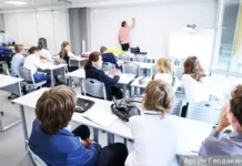 Анатолий Вассерман и Госдума поддержали единые программы Минпросвещения для школьников anatolij vasserman i gosduma podderzhali edinye programmy minprosveshheniya dlya shkolnikov-urbandigest-ru-174828388500-0