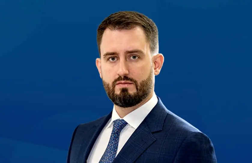 Денис Липаев