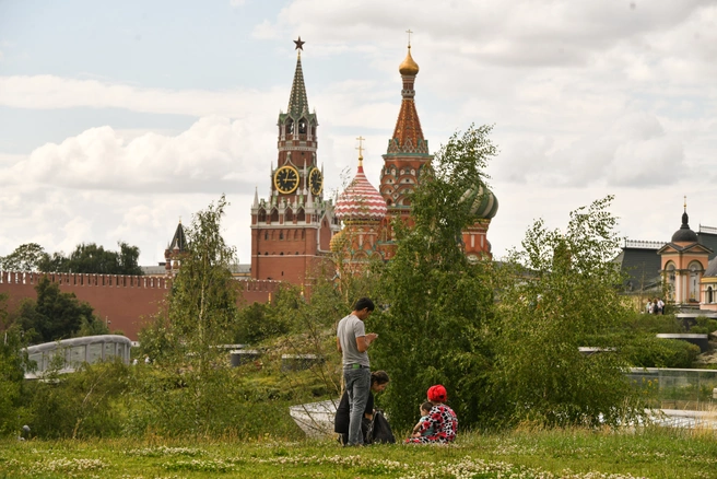 Вторые майские: как работаем и отдыхаем в праздничные дни — подробный календарь  | Источник: Артём Устюжанин / MSK1.RU