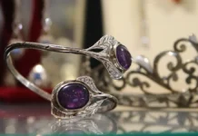 gu mvd rossii po moskve zaderzhalo pohititelniczu dragoczennostej na kashirskom shosse-urbandigest-ru-174773430000-0