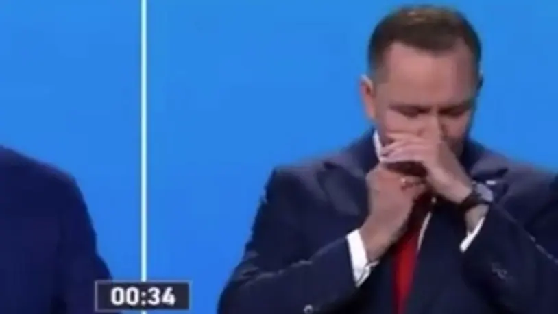 Кандидата в президенты Польши заподозрили в употреблении снюса на теледебатах