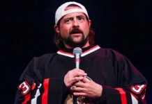 Кевин Смит мечтает о встрече с фанатами из России и звёздами «Анора» kevin smit mechtaet o vstreche s fanatami iz rossii i zvyozdami anora-urbandigest-ru-174790767800-0