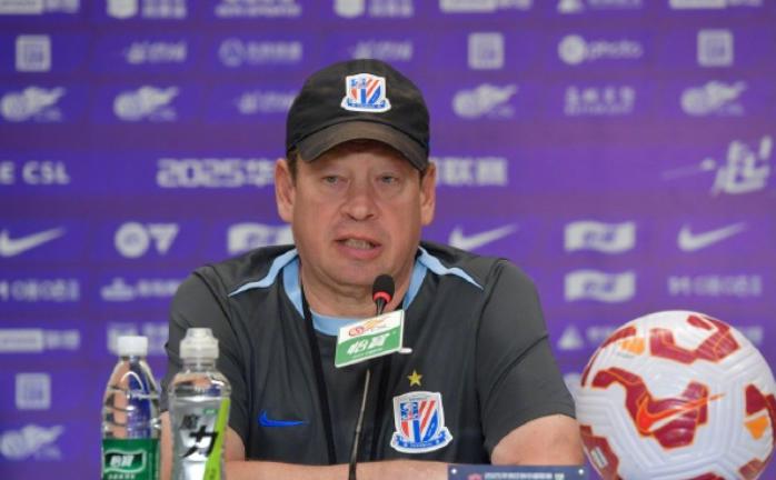 Леонид Слуцкий (ФК «Шанхай Шэньхуа»)