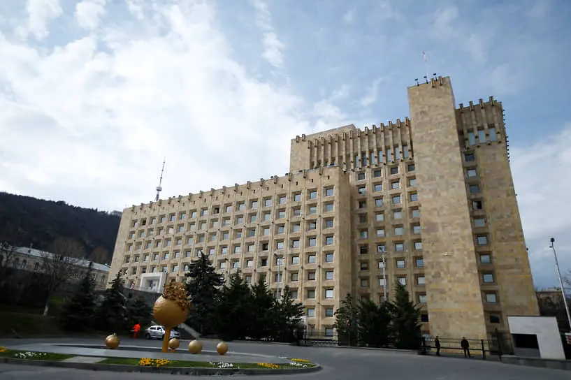 Здание правительства Грузии в Тбилиси