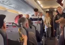 na festivale amurskie volny czentralnyj voennyj okrug i kremlevskij orkestr udivlyayut tvorcheskimi akcziyam-urbandigest-ru-174827990700-0