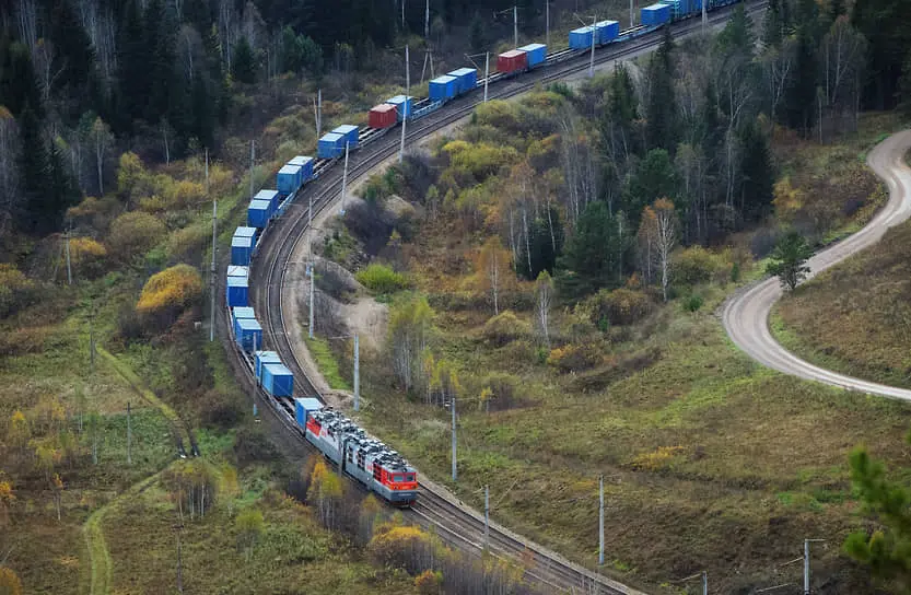 Прогнозы Data Insight, GBS и экспертов о росте трансграничного e-commerce-0