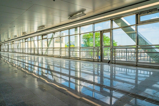 По словам Собянина, мост сделали широким, в часы пик по нему может проходить до 16 тысяч пассажиров | Источник: mos.ru