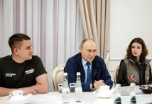 Владимир Путин посетил Курскую область и пообщался с Александром Хинштейном vladimir putin posetil kurskuyu oblast i poobshhalsya s aleksandrom hinshtejnom-urbandigest-ru-174781269100-0