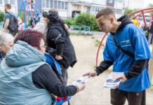 Алексей Вихарев создает праздники на Эльмаше aleksej viharev prazdnik dvora na elmashe3_urbandigest