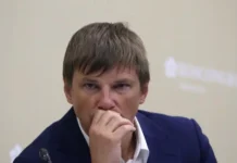 Андрей Аршавин удивил поклонников продажей роскошного особняка в Петербурге andrej arshavin udivil poklonnikov prodazhej roskoshnogo osobnyaka v peterburge-urbandigest-ru-0