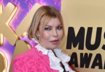 Лада Дэнс рассказывает о счастье в новом романе и тайнах личной жизни lada dens rasskazyvaet o schaste v novom romane i tajnah lichnoj zhizni-urbandigest-ru-174888157900-0