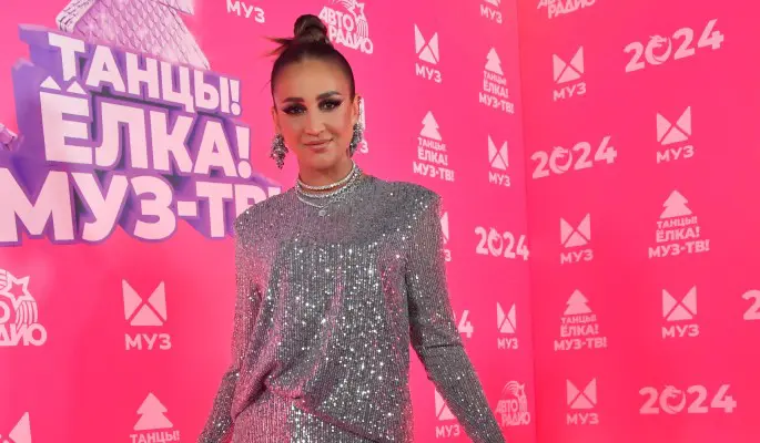 "Не могу стереть из памяти": почему будущее Бузовой не складывается без Тарасова