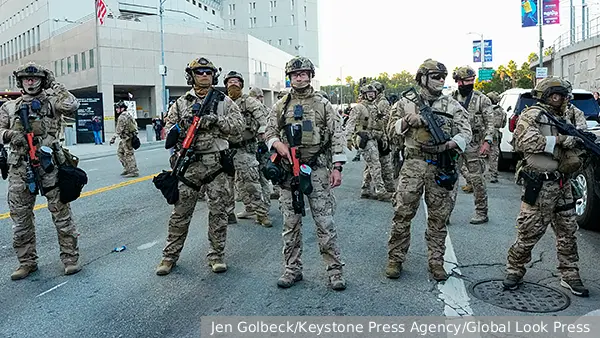 Суд разрешил Трампу временно использовать Нацгвардию в Лос-Анджелесе