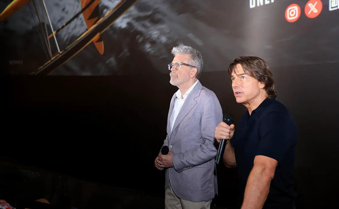 Том Круз (справа) (Sarah Kerver / Getty Images)