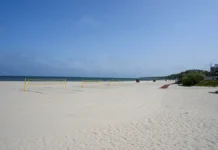 В Калининградской области завершают подготовку пляжей к летнему сезону v kaliningradskoj oblasti zavershayut podgotovku plyazhej k letnemu sezonu-urbandigest-ru-174895532200-0