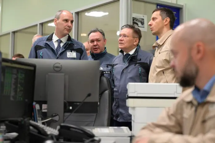 Денис Паслер и Алексей Лихачёв развивают Заречный, Новоуральск и Лесной с помощью Росатома-0