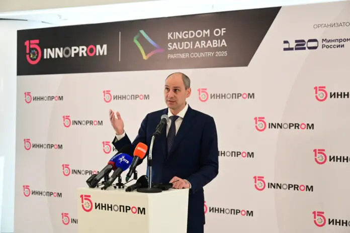 Итоги Дениса Паслера и новые горизонты с Узбекистаном на ИННОПРОМ-2025-0