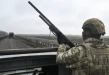 leshij iz pyatoj brigady zaharchenko neprostaya bitva za pokrovsk mirnograd i krasnogorovku-urbandigest-ru-0