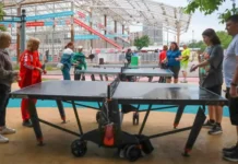 Лето в Москве предлагает настольный теннис и бадминтон для дружбы и активности leto v moskve predlagaet nastolnyj tennis i badminton dlya druzhby i aktivnosti-urbandigest-ru-0