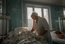 Михаил Мурашко и Семен Гальперин обсуждают перспективы для молодых врачей mihail murashko i semen galperin obsuzhdayut perspektivy dlya molodyh vrachej-urbandigest-ru-0