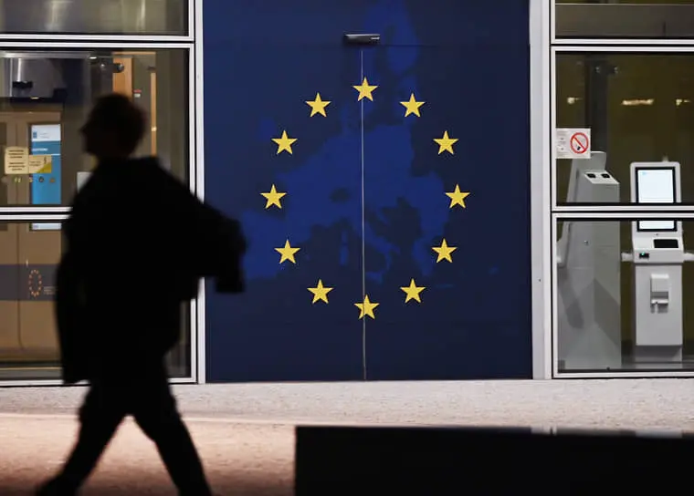 Неманья Старович делится мнением о позициях Вучича и Вулина в Сербии-0