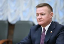 Роман Старовойт уволен Путиным, расследуется Манитранс и звучат обвинения roman starovojt uvolen putinym rassleduetsya manitrans i zvuchat obvineniya-urbandigest-ru-0