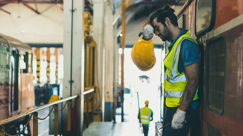 Треть россиян замалчивает стресс на работе