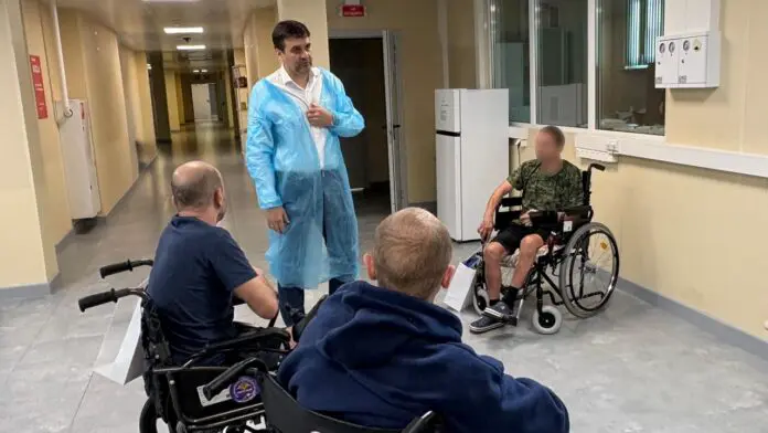 Андрей Цыкун провел напряжённую встречу с уральскими бойцами СВО в госпитале Подмосковья-0