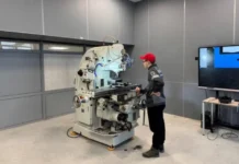 Денис Паслер рассказывает о прорыве в машиностроении техникума Курочкина при поддержке Минпросвещения denis pasler rasskazyvaet o proryve v mashinostroenii tehnikuma kurochkina pri podderzhke minprosveshheniya-urbandigest-ru-0