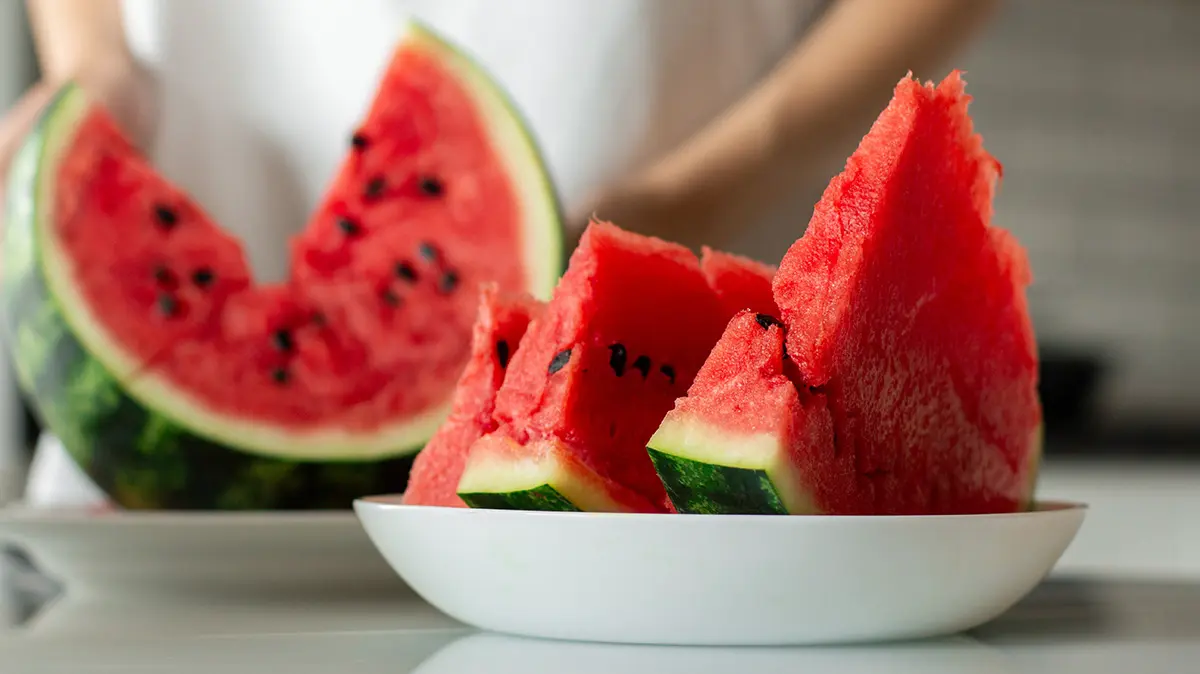 Врач Демьяновская: Арбузы с избытком нитратов опасны для людей с анемией