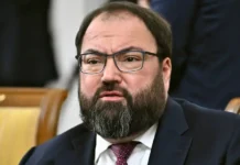 Максут Шадаев и Минцифры обсуждают поддержку доступа к цифровым сервисам maksut shadaev i minczifry obsuzhdayut podderzhku dostupa k czifrovym servisam-urbandigest-ru-0