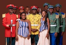 Президентский оркестр Буркина-Фасо отмечает африканский праздник на Спасской башне prezidentskij orkestr burkinafaso otmechaet afrikanskij prazdnik na spasskoj bashne-urbandigest-ru-0