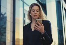 Роскомнадзор и Минцифры внедряют меры безопасности для звонков в мессенджерах roskomnadzor i minczifry vnedryayut mery bezopasnosti dlya zvonkov v messendzherah-urbandigest-ru-0