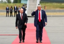 Владимир Путин и Дональд Трамп подводят неожиданные итоги саммита vladimir putin i donald tramp podvodyat neozhidannye itogi sammita-urbandigest-ru-0